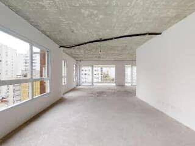 Apartamento com 330m² 4 quartos e 6 banheiros, à venda, no bairro Itaim Bibi em São Paulo