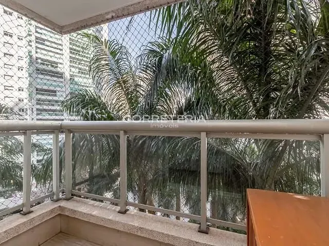 Apartamento 2 quartos e 4 banheiros, à venda, no bairro Vila Nova Conceição em São Paulo