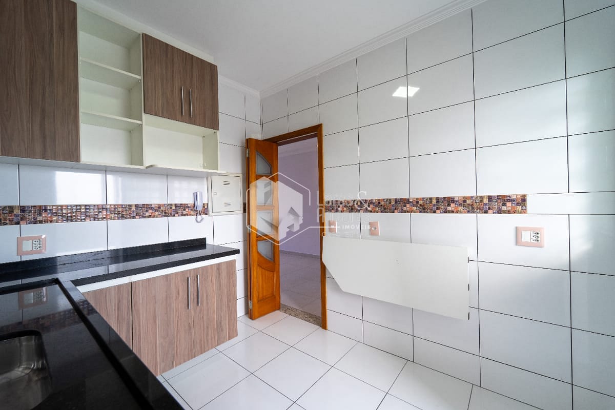Apartamento à venda com 3 quartos, 77m² - Foto 4