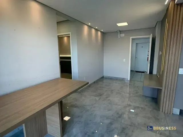 Apartamento 2 quartos e 2 banheiros, à venda, no bairro Jardim Amanda I em Hortolândia