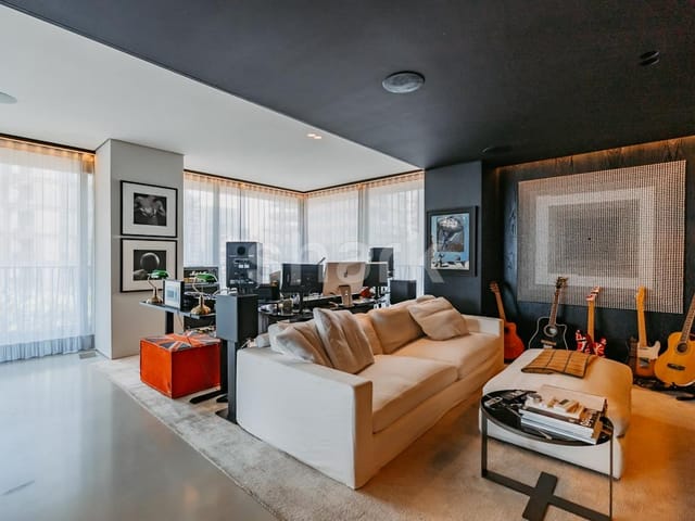 Apartamento com 269m² 2 quartos e 4 banheiros, à venda, no bairro Itaim Bibi em São Paulo