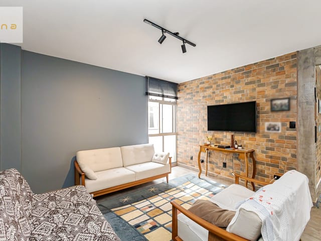 Apartamento 2 quartos e 2 banheiros, à venda, no bairro Portão em Curitiba