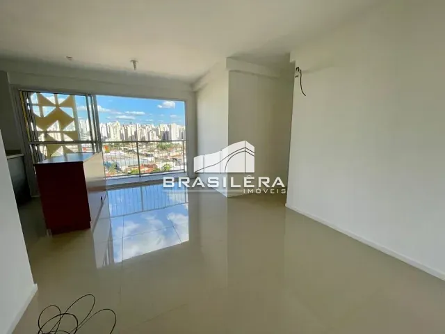 Apartamento 2 quartos e 2 banheiros, à venda, no bairro Setor Coimbra em Goiânia