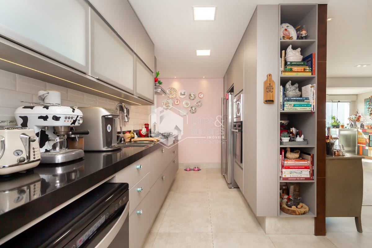 Apartamento à venda com 2 quartos, 95m² - Foto 14