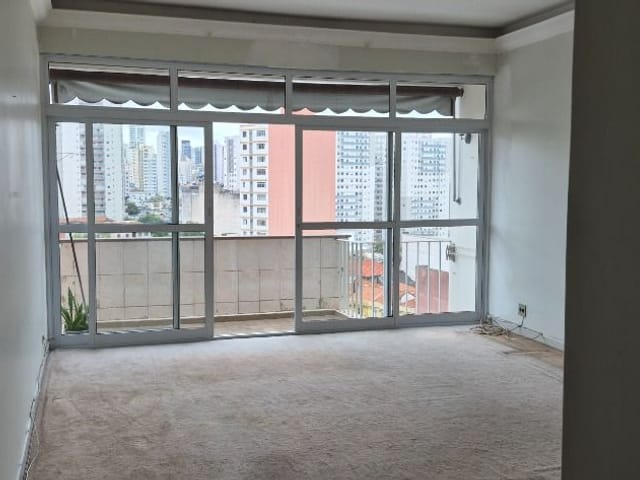 Apartamento 2 quartos e 2 banheiros, à venda, no bairro Aclimação em São Paulo