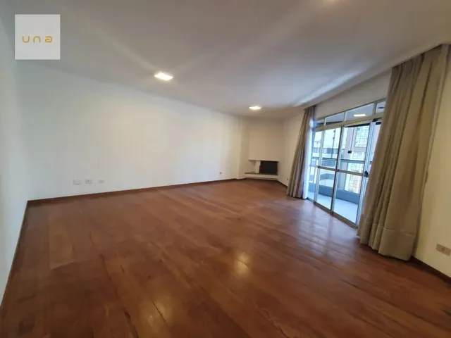 Apartamento 4 quartos e 6 banheiros, à venda, no bairro Batel em Curitiba