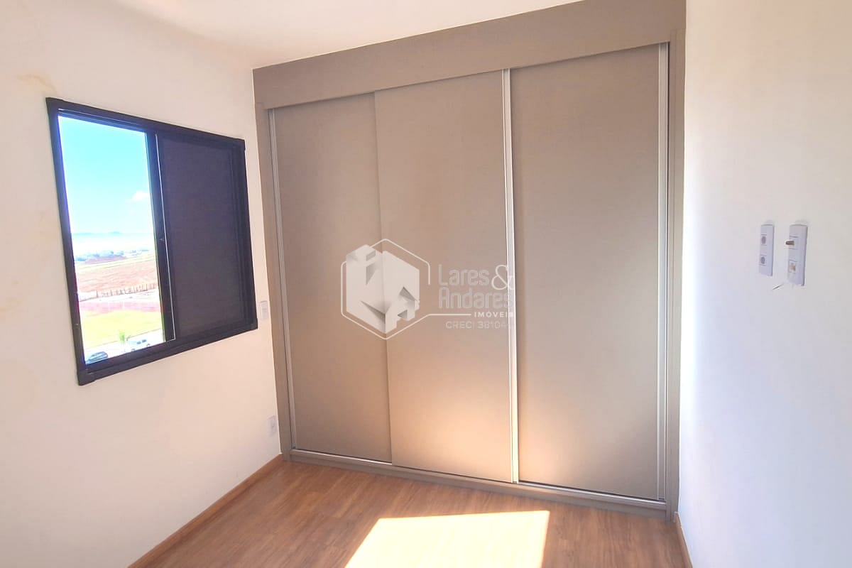 Apartamento à venda com 2 quartos, 50m² - Foto 13
