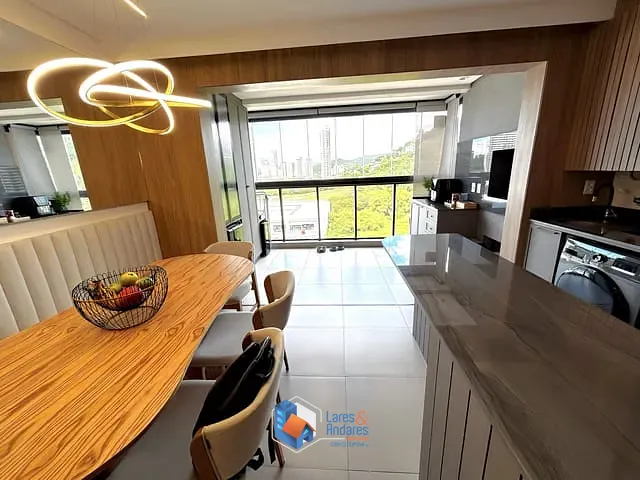 Apartamento com 76m² 2 quartos e 2 banheiros, à venda, no bairro Praia Brava de Itajaí em Itajaí