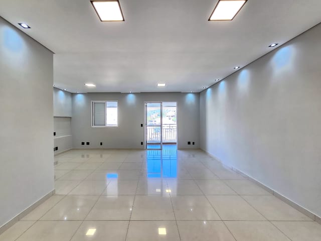 Foto do Apartamento - Apartamento tipo para venda em Jardim Tupanci com 3 quartos, sendo 1 suíte, 105m² | Lares e Andares Imóveis