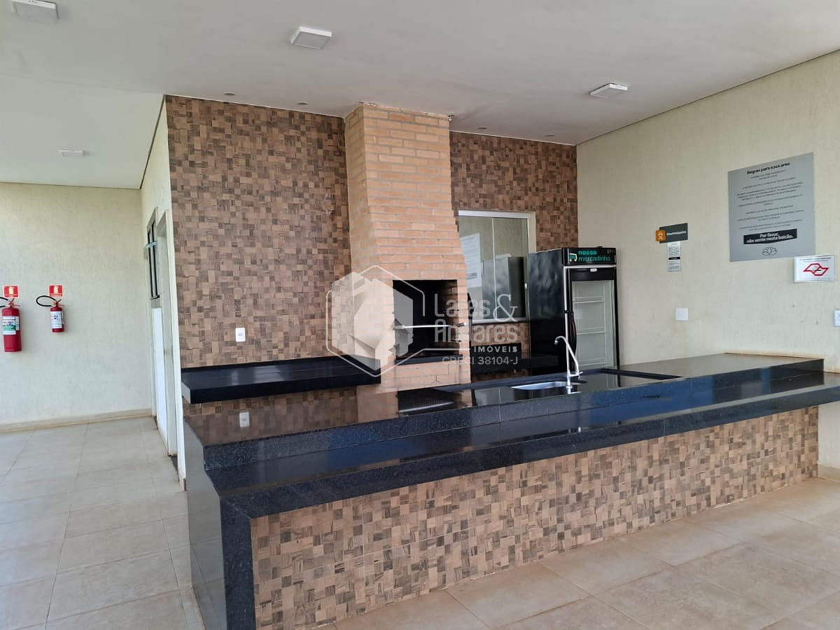 Apartamento à venda com 2 quartos, 45m² - Foto 2
