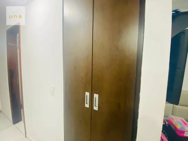 Apartamento 2 quartos e 1 banheiro, à venda, no bairro Portão em Curitiba
