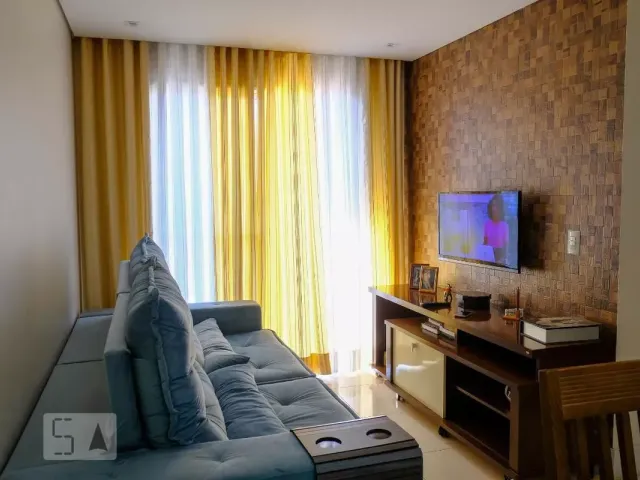 Apartamento 2 quartos e 1 banheiro, à venda, no bairro Vila Paranaguá em São Paulo