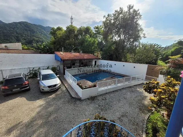 Apartamento com 172m² 3 quartos e 1 banheiro, à venda, no bairro Lázaro (Praia Domingos Dias) em Ubatuba