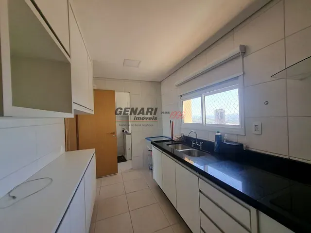 Apartamento com 216m² 3 quartos e 5 banheiros, à venda ou para alugar, no bairro Cidade Nova em Indaiatuba