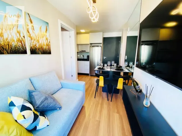 Apartamento 2 quartos e 1 banheiro, à venda, no bairro Portão em Curitiba