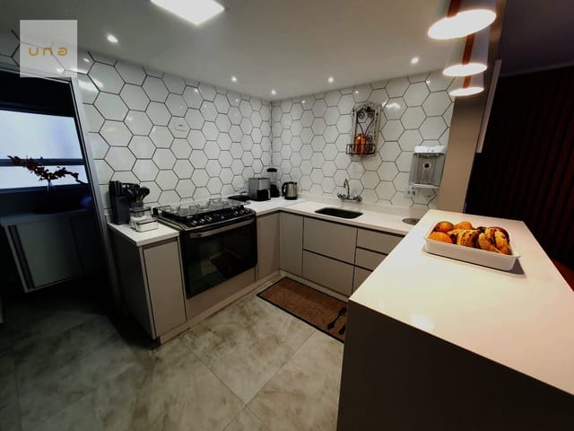 Apartamento 3 quartos e 4 banheiros, à venda, no bairro Água Verde em Curitiba