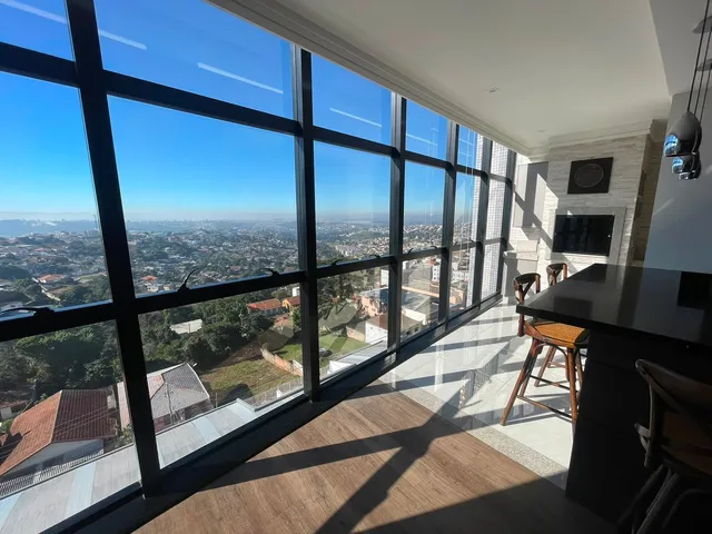 Locação - Apartamento de Alto Padrão, Mobiliado, 4 quartos (sendo 2 suítes), 2 vagas, 266 m², Edifício Renoir - Olarias, Ponta Grossa.