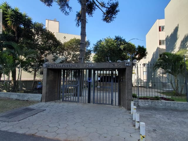 Apartamento 3 quartos e 1 banheiro, à venda, no bairro Novo Mundo em Curitiba