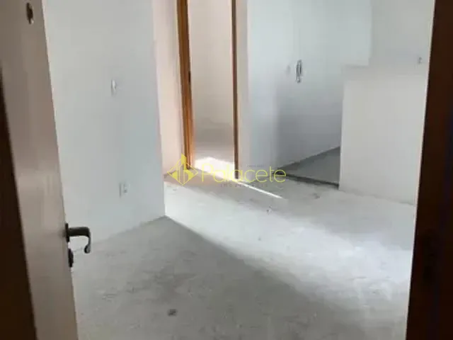 Apartamento 2 quartos e 1 banheiro, à venda, no bairro Jardim das Bandeiras em Taubaté