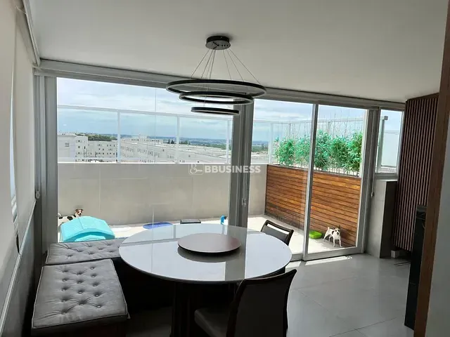 Apartamento 3 quartos e 4 banheiros, à venda, no bairro Jardim Antonio Von Zuben em Campinas