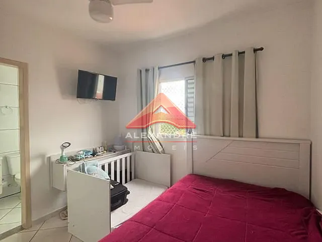 Apartamento 2 quartos e 1 banheiro, à venda, no bairro Vila Industrial em São José dos Campos