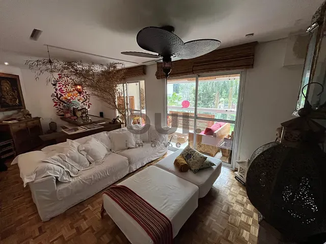 Apartamento 3 quartos e 2 banheiros, à venda, no bairro Vila Olímpia em São Paulo