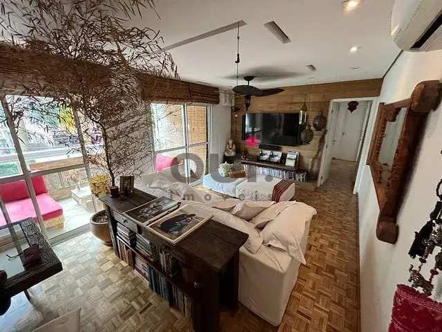Apartamento 3 quartos e 2 banheiros, à venda, no bairro Vila Olímpia em São Paulo