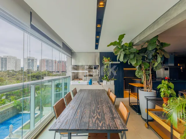 Apartamento com 200m² 4 quartos e 5 banheiros, à venda, no bairro Alphaville Empresarial em Barueri