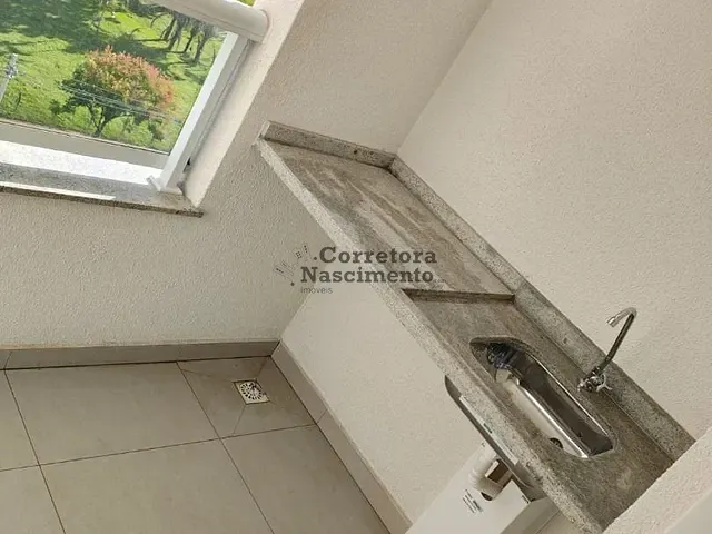 Apartamento 2 quartos e 1 banheiro, à venda, no bairro Villa Branca em Jacareí