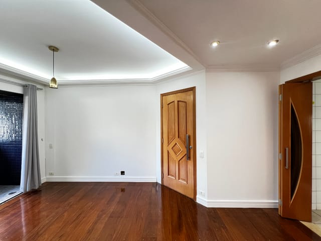 Foto do Apartamento - Apartamento tipo para venda e locação em Vila Mariana com 3 quartos, sendo 1 suíte, 77m² | Lares e Andares Imóveis