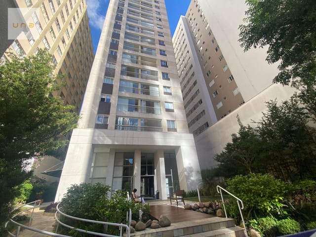 Apartamento 1 quarto e 1 banheiro, para alugar, no bairro Batel em Curitiba