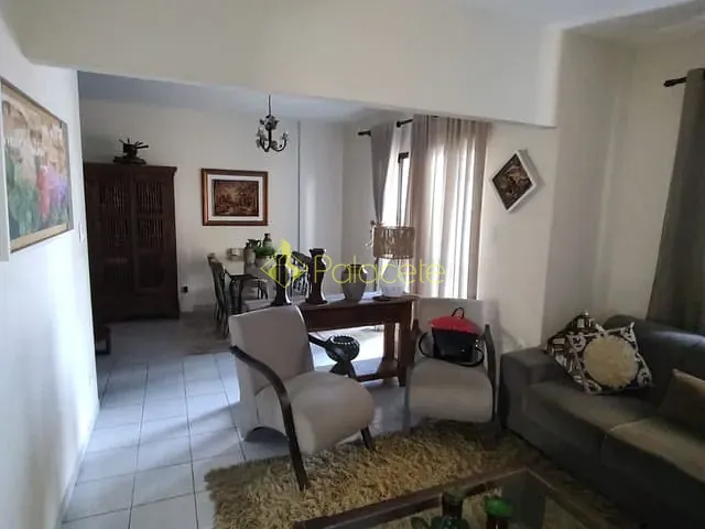 Apartamento com 94m² 2 quartos e 2 banheiros, à venda, no bairro Centro em Taubaté
