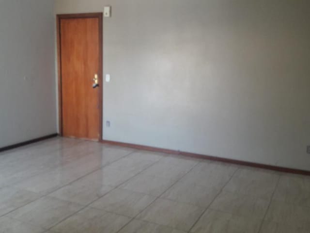 Foto do Apartamento - Apartamento com 3 dormitórios à venda, 90 m² por R$ 250.000,00 - Vila Maria Helena - Uberaba/MG | ZUCATO IMOBILIARIA LTDA
