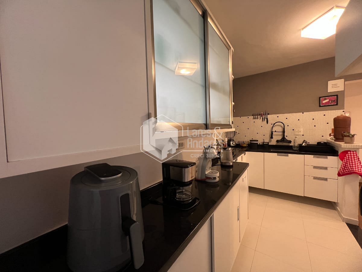 Apartamento à venda com 2 quartos, 82m² - Foto 23
