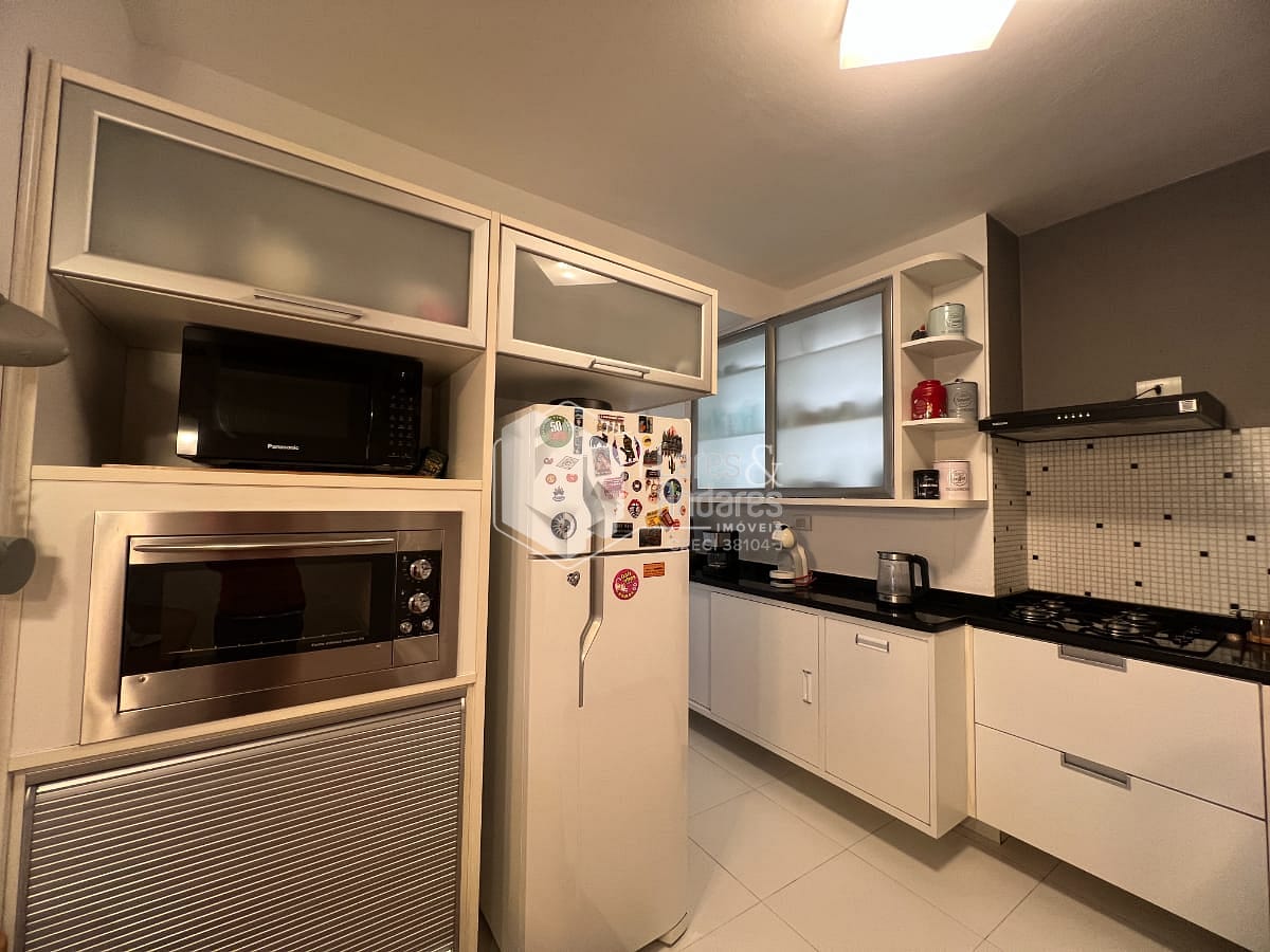 Apartamento à venda com 2 quartos, 82m² - Foto 19