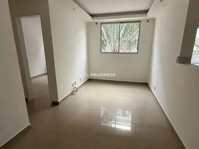 Apartamento 2 quartos e 1 banheiro, à venda, no bairro Parque Jóquei Club em Campos dos Goytacazes