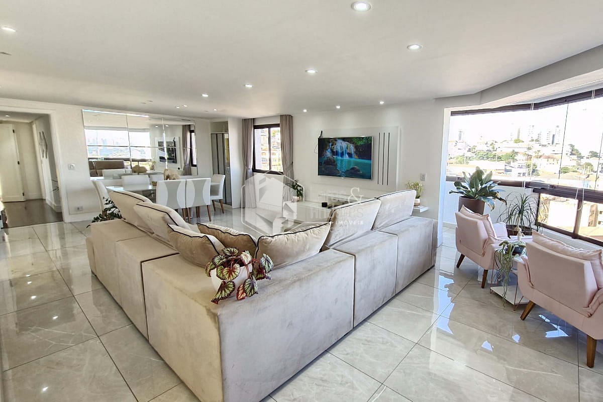 Apartamento à venda com 3 quartos, 146m² - Foto 7