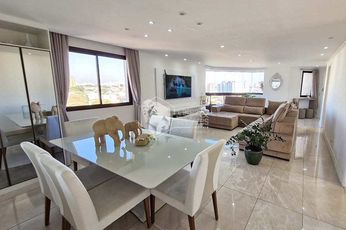 Apartamento à venda com 3 quartos, 146m² - Foto 8