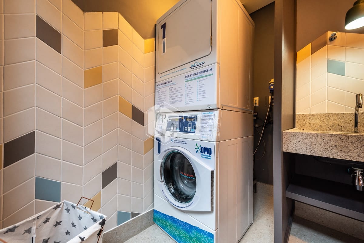 Apartamento à venda com 2 quartos, 34m² - Foto 8