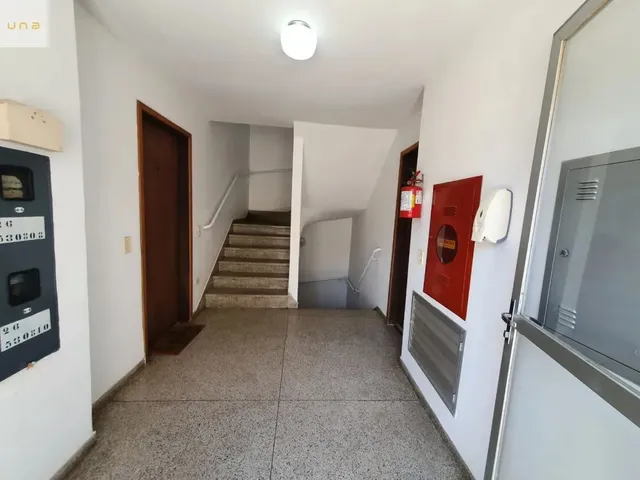 Apartamento 3 quartos e 2 banheiros, para alugar, no bairro Seminário em Curitiba