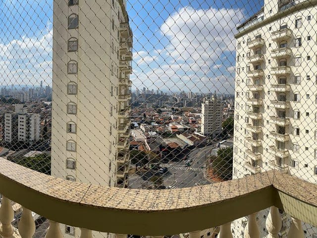 Apartamento com 70m² 2 quartos e 2 banheiros, para alugar, no bairro Vila Regente Feijó em São Paulo