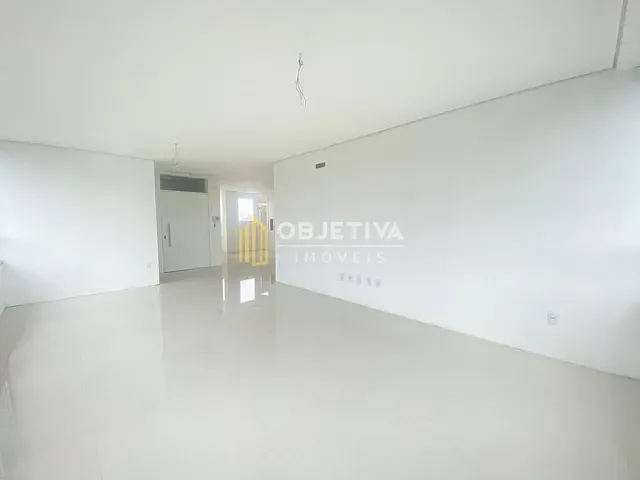 Apartamento com 240m² 3 quartos e 5 banheiros, à venda, no bairro Vila Rosa em Novo Hamburgo