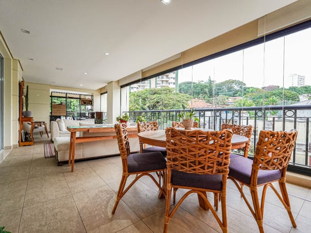 Foto do Apartamento - Apartamento para venda em Vila Mariana com 4 quartos, sendo 3 suítes , 245m² | Lares e Andares Imóveis