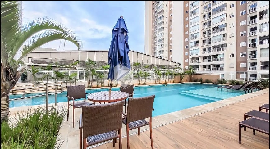 Apartamento à venda com 2 quartos, 61m² - Foto 1