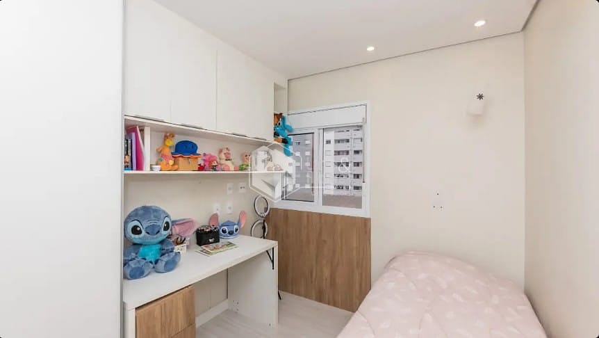 Apartamento à venda com 2 quartos, 61m² - Foto 17