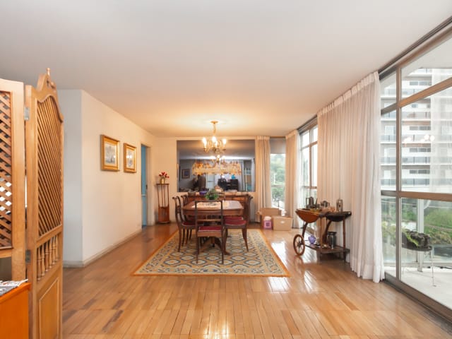 Foto do Apartamento - Apartamento tipo para venda em Higienópolis com 3 quartos, sendo 1 suíte, 203m² | Lares e Andares Imóveis