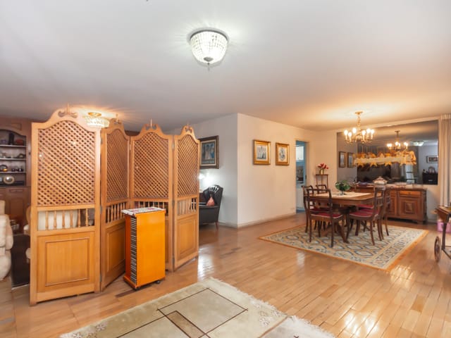 Foto do Apartamento - Apartamento tipo para venda em Higienópolis com 3 quartos, sendo 1 suíte, 203m² | Lares e Andares Imóveis