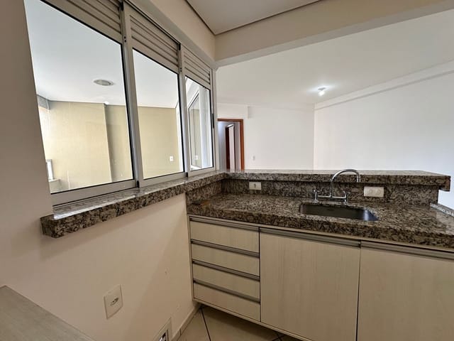 Apartamento com 127m² 3 quartos e 2 banheiros, à venda, no bairro Gleba Palhano em Londrina