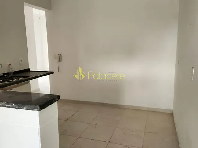 Cobertura / Penthouse 4 quartos e 3 banheiros, à venda, no bairro Esplanada Independência em Taubaté