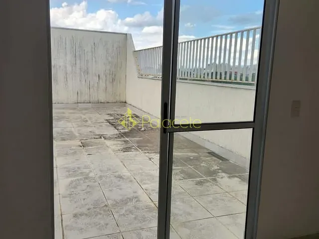 Cobertura / Penthouse 4 quartos e 3 banheiros, à venda, no bairro Esplanada Independência em Taubaté